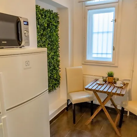 Apartamento 2bdr Balcony With Optional Garage Near Parliament Budapest